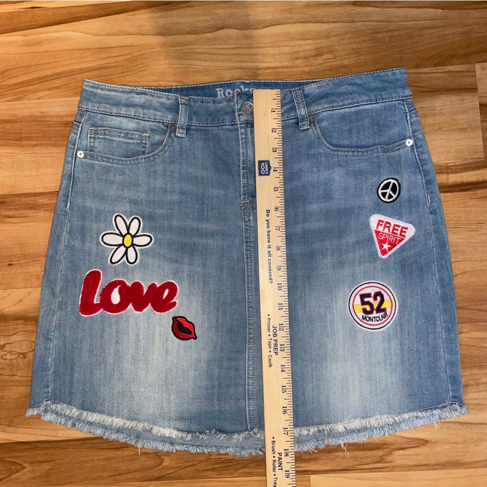 Rocks & Indigo Stretch Denim Mini Skirt with Appliqué 14 - Picture 3 of 7